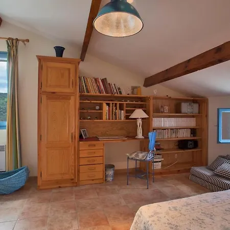 Beautiful Stone House In The Village Of Poggio-di-Nazza