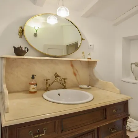Villa Beautiful Stone House In The Village Of Poggio-di-Nazza